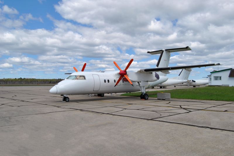 De Havilland Canada Dash 8 Series 100
